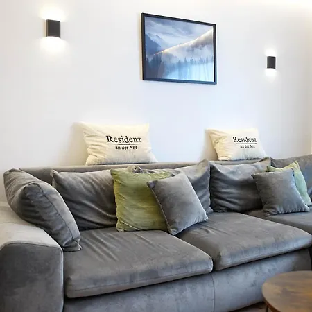 Apartment Residenz An Der Ahr Fuer 3 - Wlan - Parkplatz Altenahr